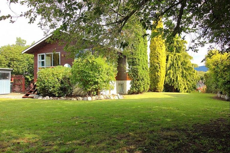 Photo of property in 25 Duncan Street, Te Anau, 9600