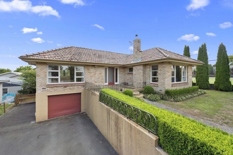 Photo of property in 43 Cambridge Road, Hillcrest, Hamilton, 3216