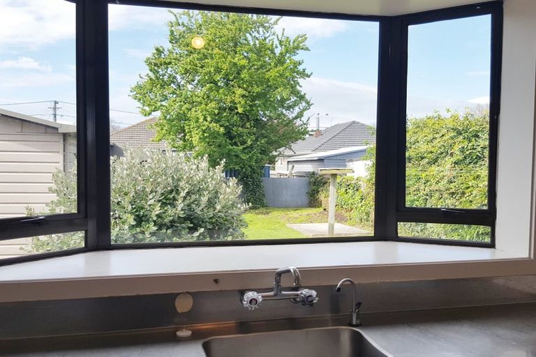 Photo of property in 30 Bronwyn Street, Mairehau, Christchurch, 8052