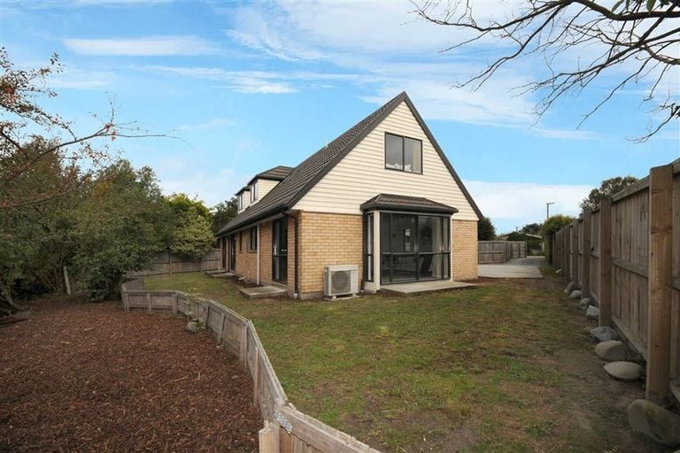 Photo of property in 212a Condell Avenue, Papanui, Christchurch, 8053