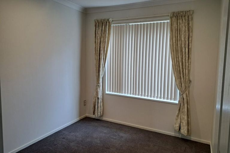 Photo of property in 3 Dunmurry Place, Casebrook, Christchurch, 8051