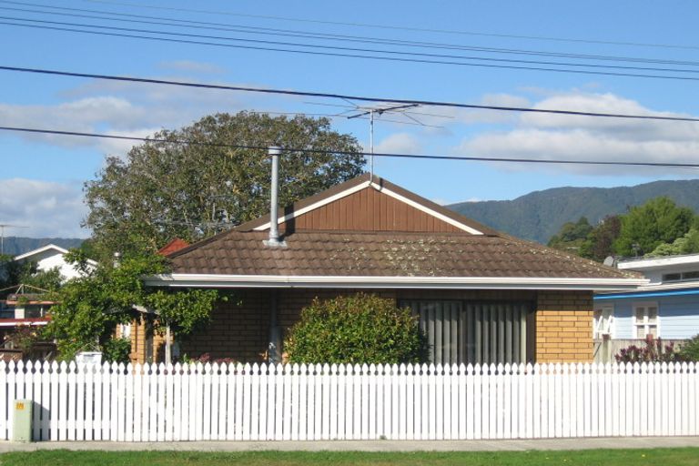 Photo of property in 4/28 Logan Street, Ebdentown, Upper Hutt, 5018