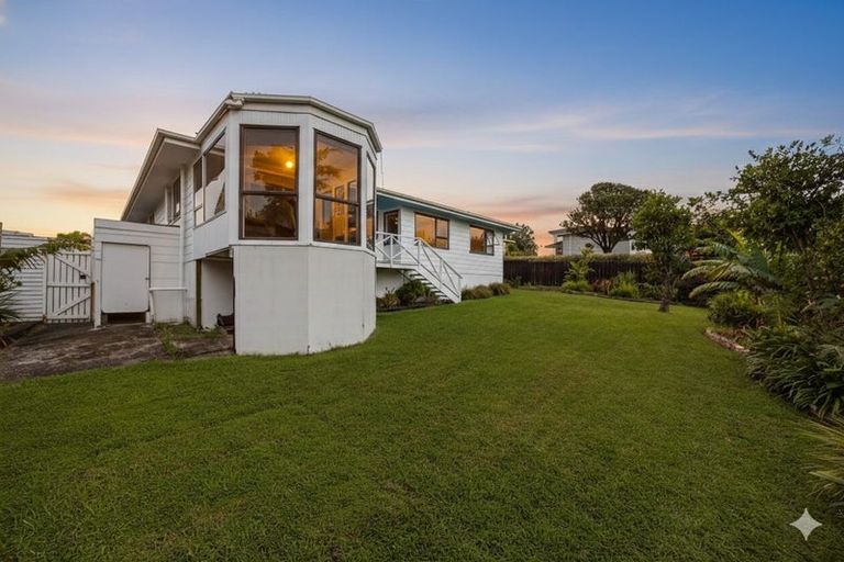 Photo of property in 237 Mahurangi East Road, Snells Beach, 0920