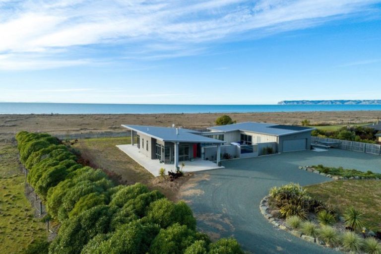 Photo of property in 18 Shoreline Place, Rarangi, Blenheim, 7273