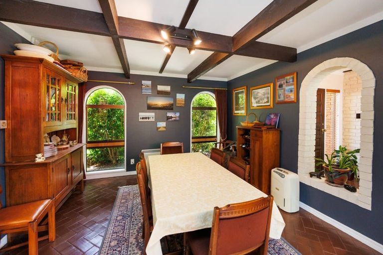 Photo of property in 101 Clifton Terrace, Fitzherbert, Palmerston North, 4410