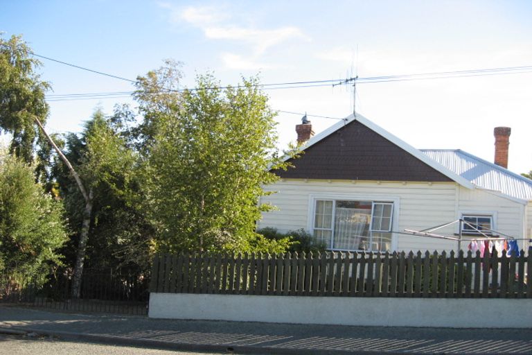 Photo of property in 28 Gibson Street, Seaview, Timaru, 7910