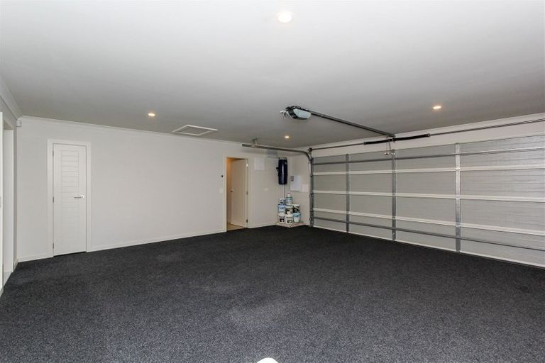 Photo of property in 15 Adam Lile Drive, Highlands Park, New Plymouth, 4312