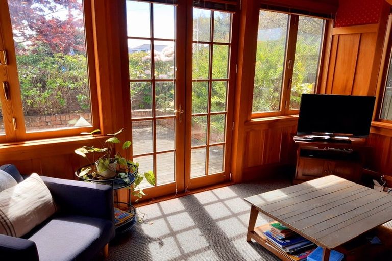 Photo of property in 8 Otara Street, Ilam, Christchurch, 8053