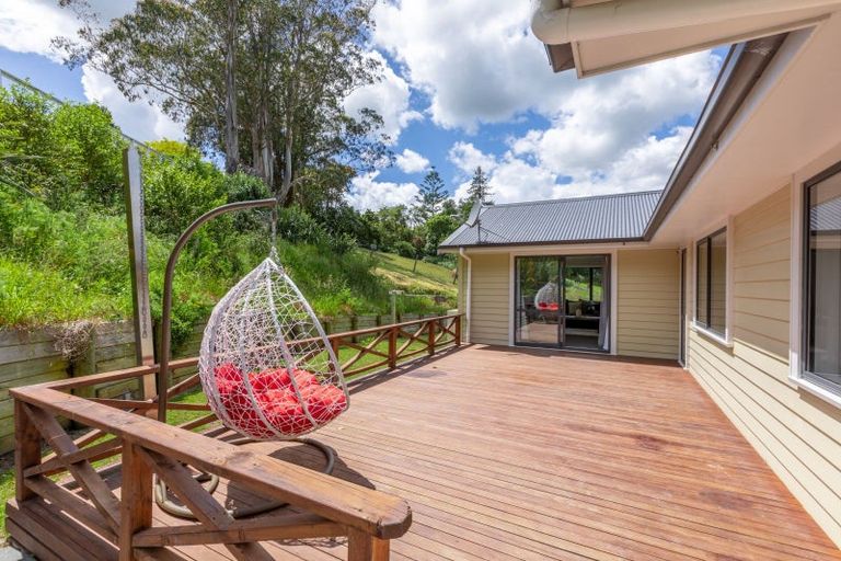 Photo of property in 5 Windsor Road, Waipawa, 4210