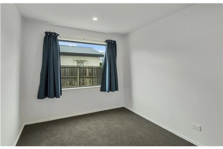 Photo of property in 52 Harvey Terrace, Richmond, Christchurch, 8013