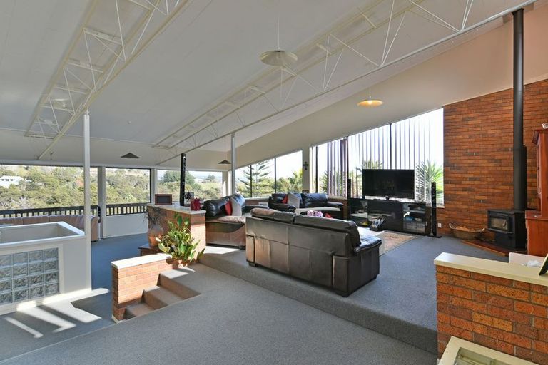 Photo of property in 97 Awanui Rise, Papakura, 2582