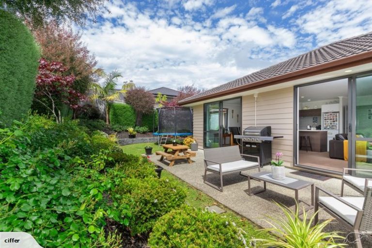 Photo of property in 13 Riverleigh Drive, Snells Beach, 0920