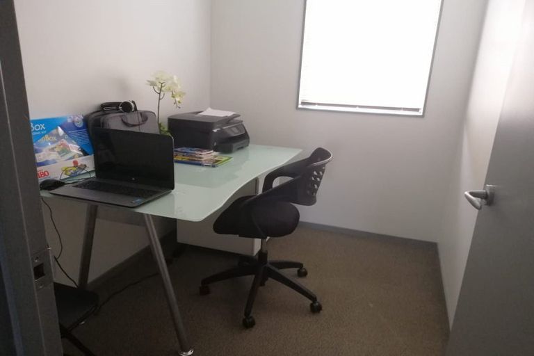 Photo of property in 40/42 Holly Street, Avondale, Auckland, 1026