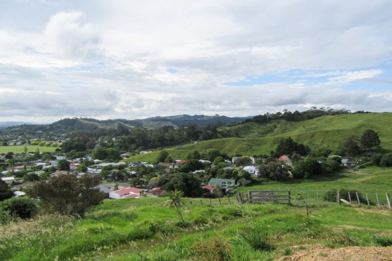 Photo of property in 153 Wheatstone Road, Wainui, Gisborne, 4073