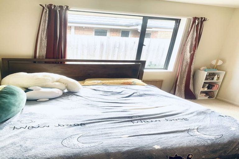 Photo of property in 5 Marsack Crescent, Halswell, Christchurch, 8025