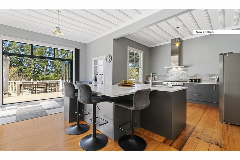 Photo of property in 124 Ahuroa Road, Puhoi, Warkworth, 0994