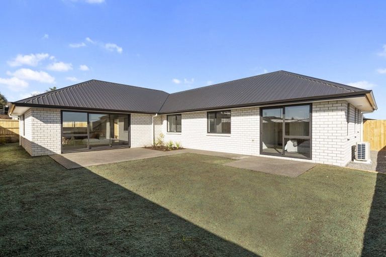 Photo of property in 34 Maanihi Drive, Rototuna North, Hamilton, 3210