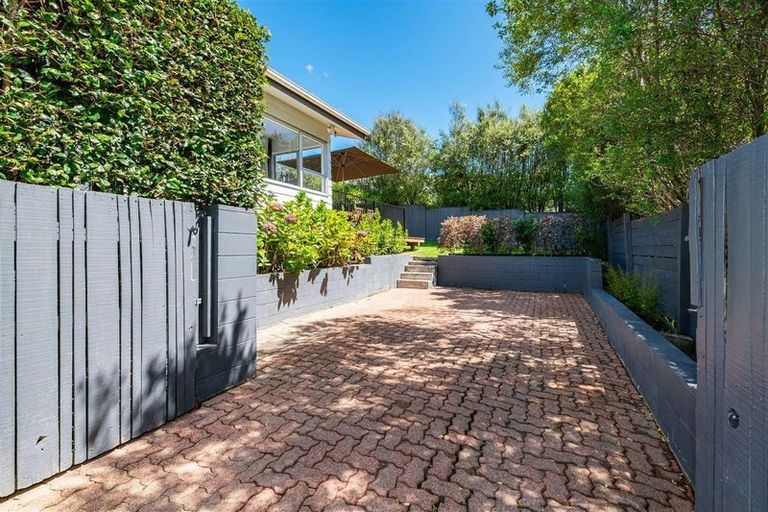 Photo of property in 2/45 Reynella Drive, Massey, Auckland, 0614