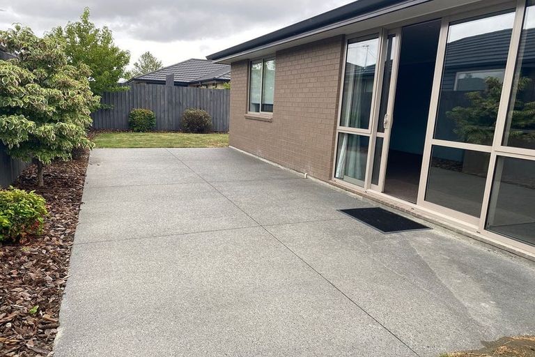 Photo of property in 10 Bradwell Crescent, Halswell, Christchurch, 8025