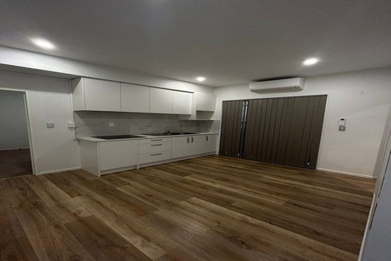 Photo of property in 32 Lime Hill Rise, Flat Bush, Auckland, 2019