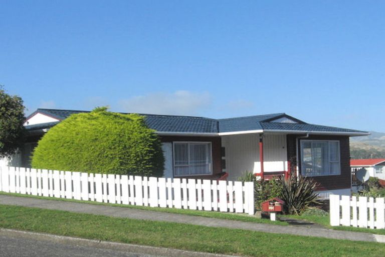 Photo of property in 10 Inlet View, Titahi Bay, Porirua, 5022