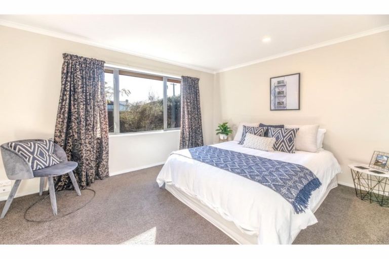 Photo of property in 106 Bassett Street, Burwood, Christchurch, 8083