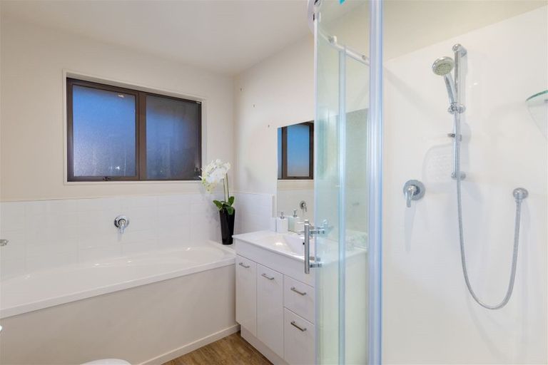 Photo of property in 14 Wootton Place, Kaiapoi, 7630