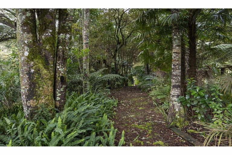 Photo of property in 384 Kara Road, Maungatapere, Whangarei, 0179