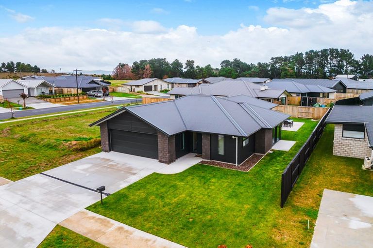 Photo of property in 36 Tawhai Crescent, Wharewaka, Taupo, 3330