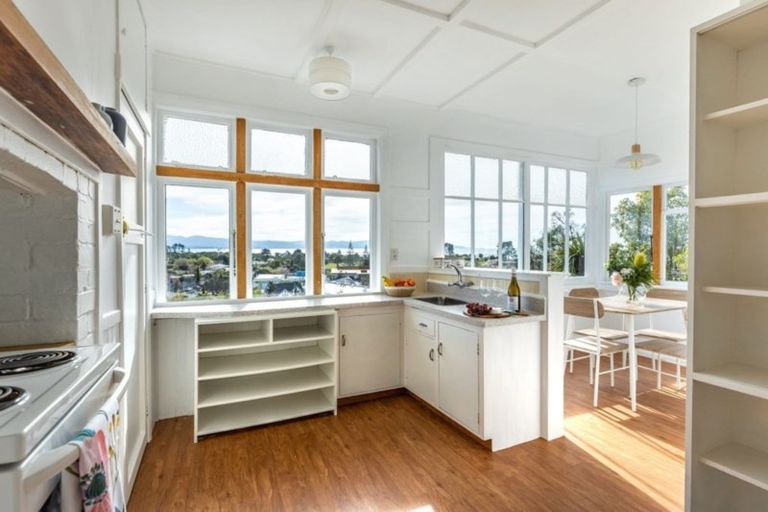 Photo of property in 83 Tahunanui Drive, Tahunanui, Nelson, 7011