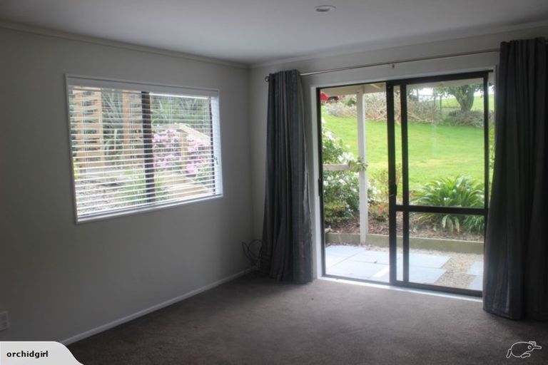 Photo of property in 10 Roger Guy Place, Welcome Bay, Tauranga, 3175