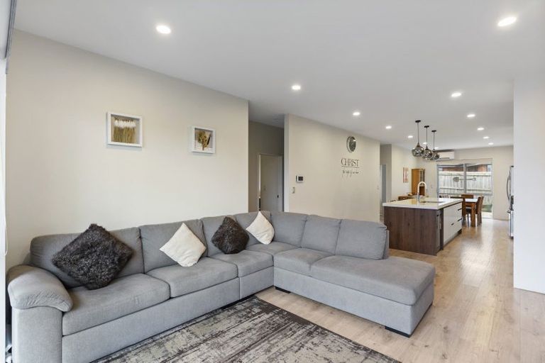 Photo of property in 35 Harriet Johnston Drive, Pokeno, 2402