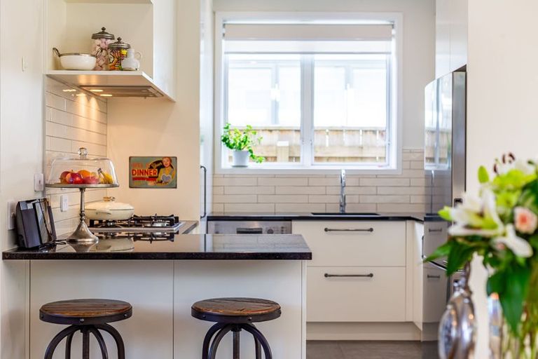 Photo of property in 20 Glide Lane, Whitby, Porirua, 5024