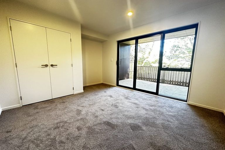 Photo of property in 26/9 Schnapper Rock Road, Greenhithe, Auckland, 0632