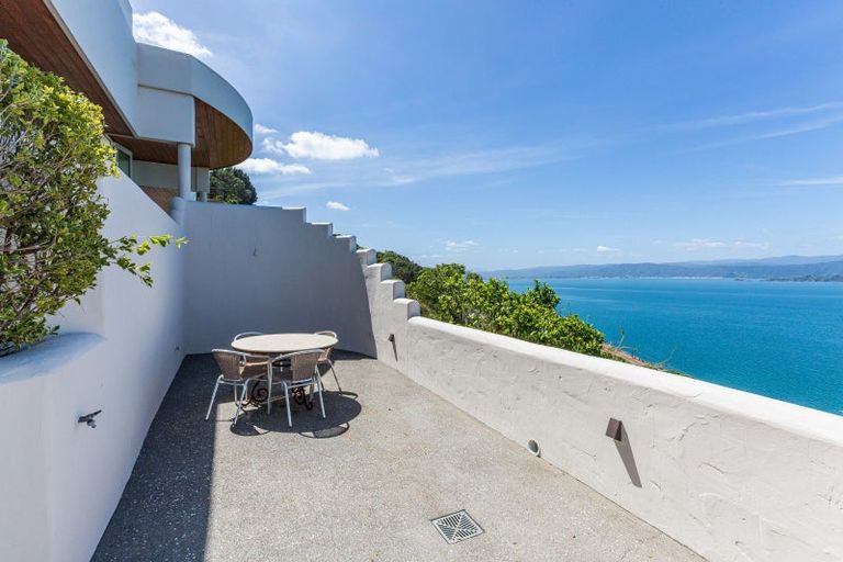 Photo of property in 66 Onslow Road, Khandallah, Wellington, 6035