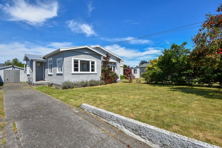 Photo of property in 107 Broadway, Carterton, 5713