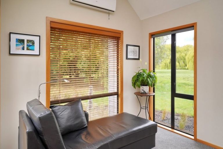 Photo of property in 39 Lexington Place, Shirley, Christchurch, 8061