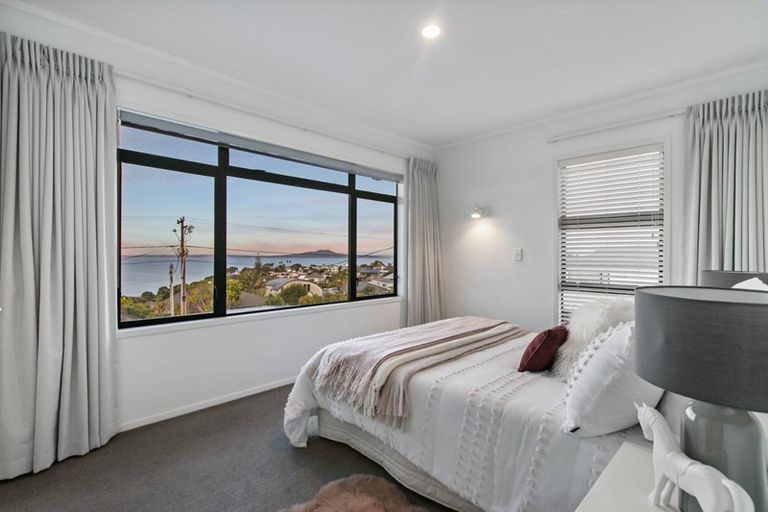 Photo of property in 68 Gulf View Road, Murrays Bay, Auckland, 0630