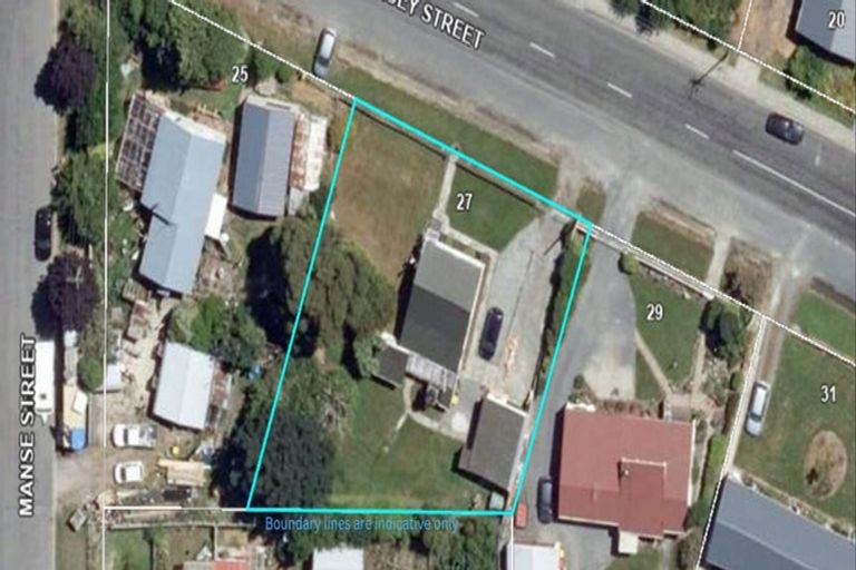 Photo of property in 27 Halsey Street, Clinton, 9534