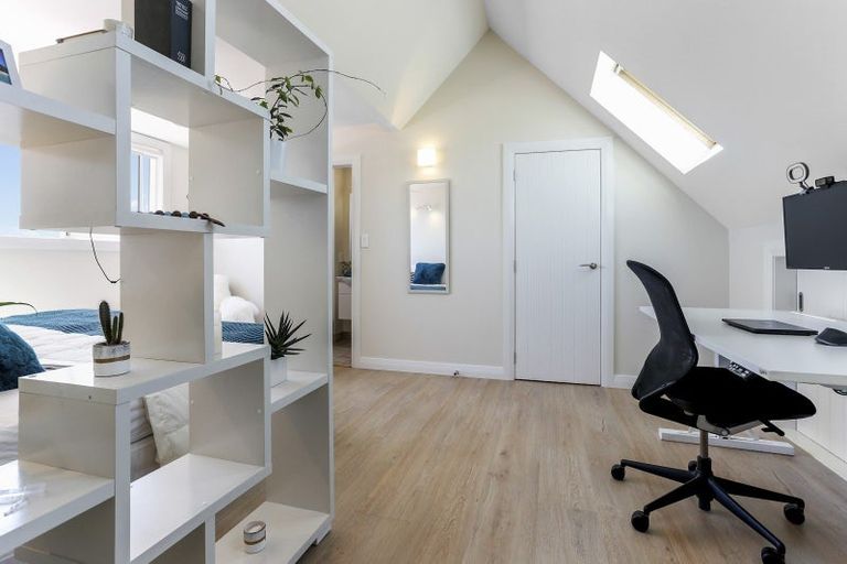 Photo of property in 49 Discovery Drive, Gulf Harbour, Whangaparaoa, 0930