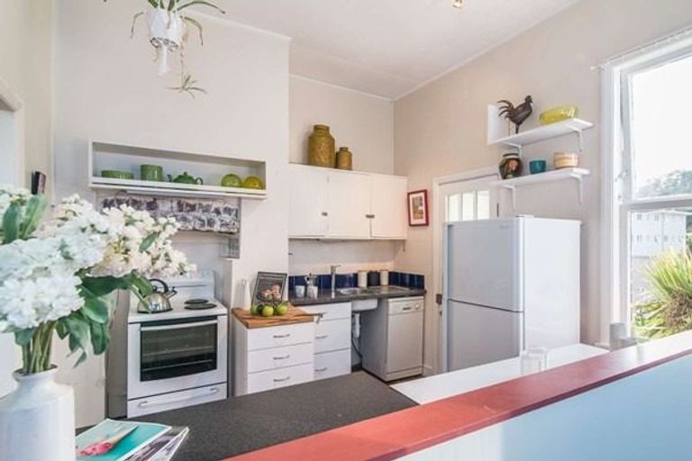 Photo of property in 11a Owen Street, Newtown, Wellington, 6021