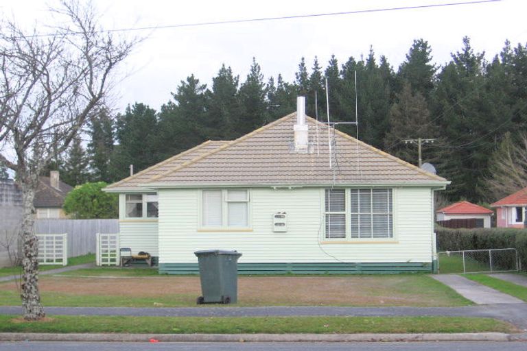 Photo of property in 92 Bader Street, Bader, Hamilton, 3206