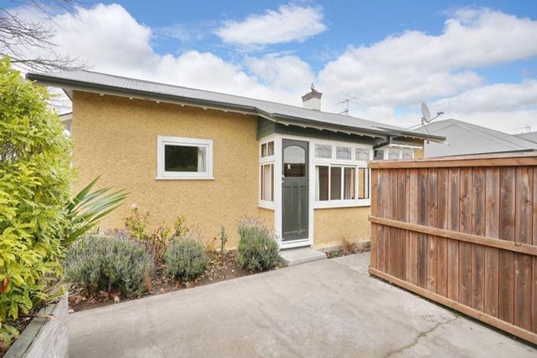 Photo of property in 213 King Street, Rangiora, 7400