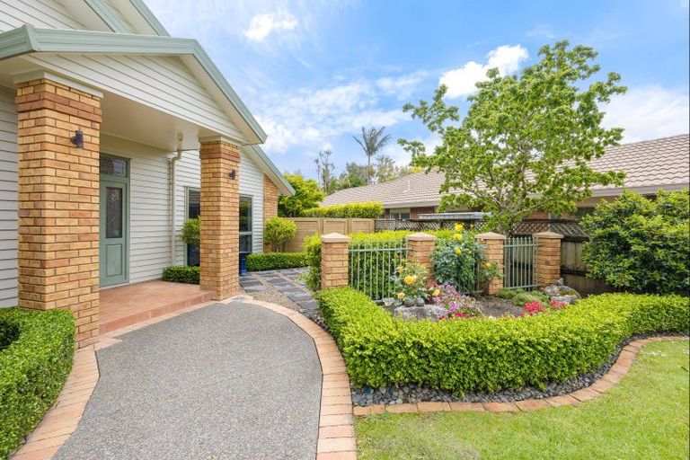 Photo of property in 13 Lucas Way, Albany, Auckland, 0632