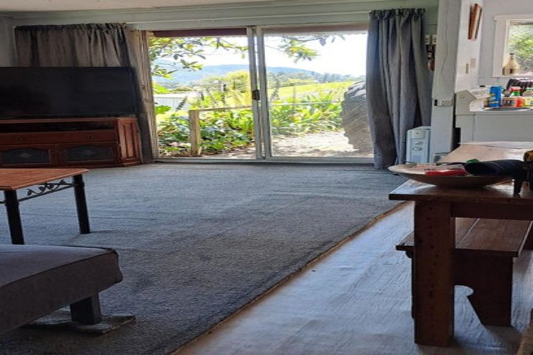 Photo of property in 4b Moana Crescent, Kennedy Bay, Coromandel, 3583