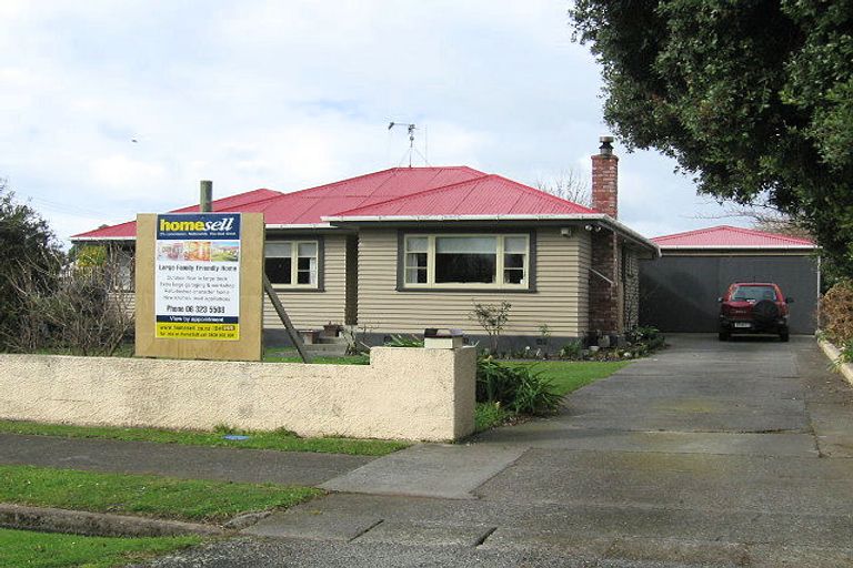Photo of property in 5 Harris Street, Feilding, 4702