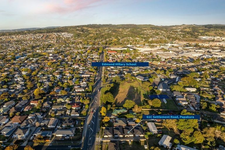 Photo of property in 61c Settlement Road, Papakura, 2110