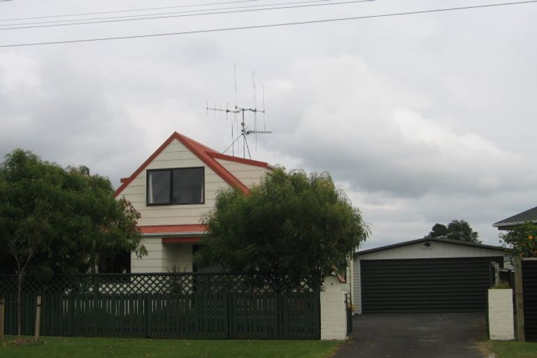 Photo of property in 1 Hall Road, Matua, Tauranga, 3110