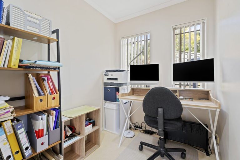 Photo of property in 12a Danbury Drive, Torbay, Auckland, 0630