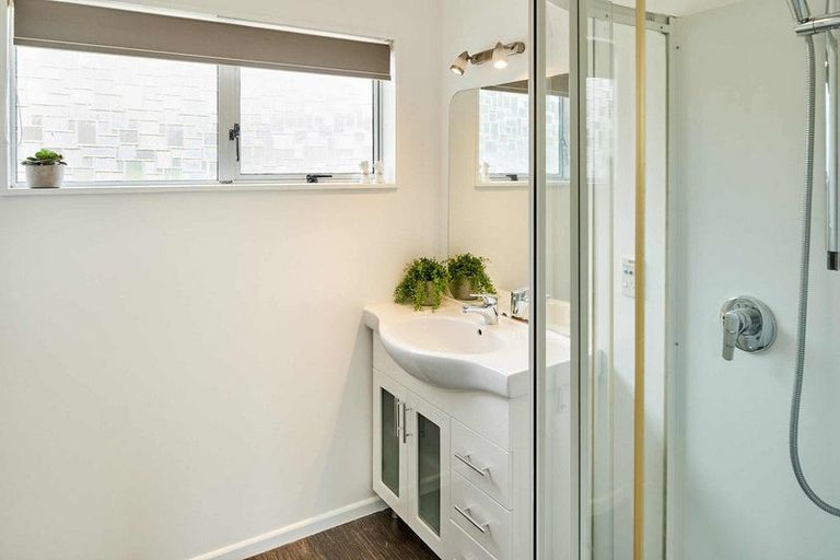 Photo of property in 35a Penryn Drive, Camborne, Porirua, 5026